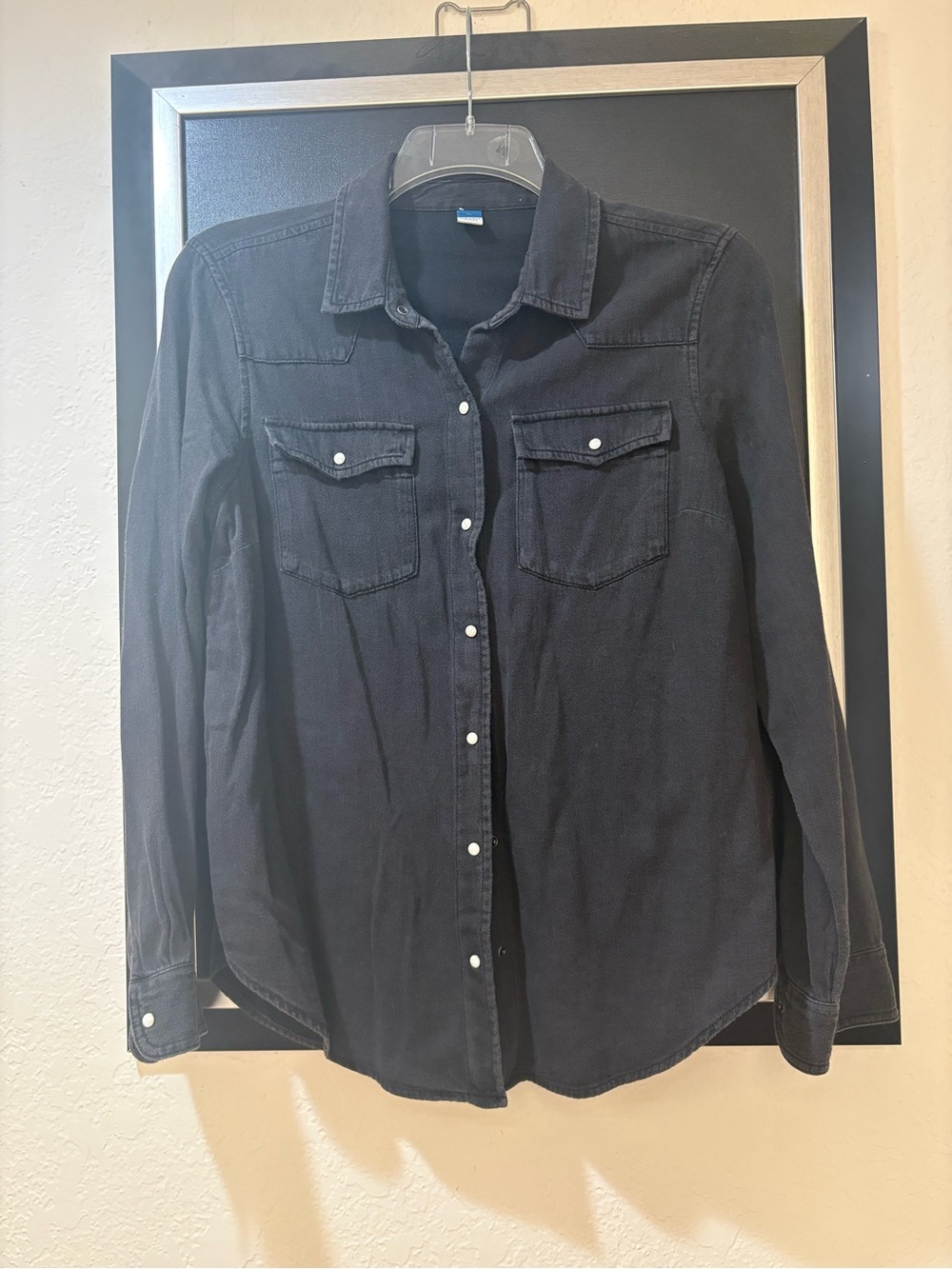 Old Navy Black Button-Down Shirt